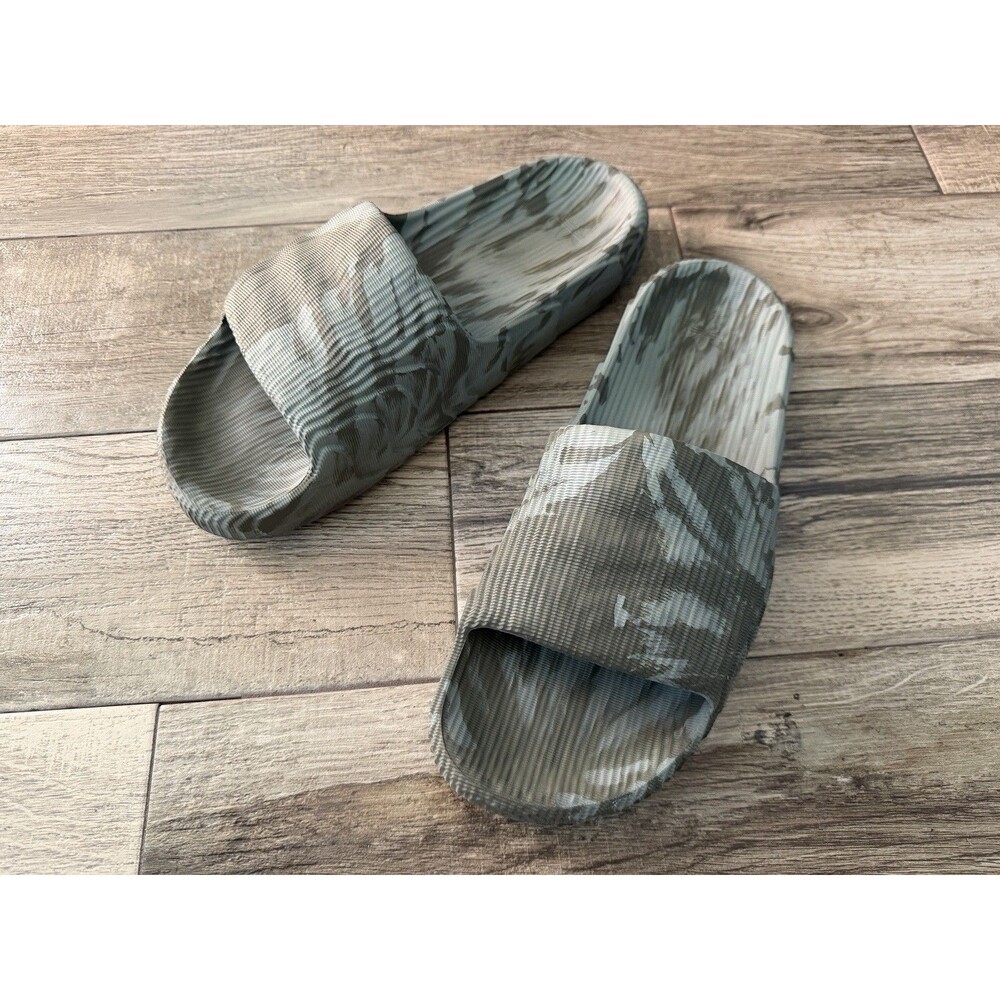 Adidas ADILETTE 22 Men's Slides OLIVE STRATA / SILVER GREEN Size 11 HP6517